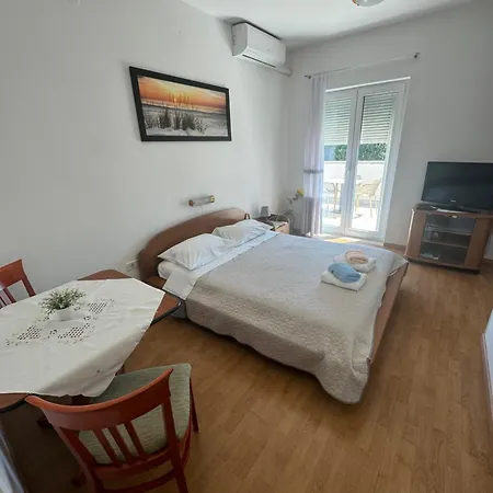 And Orazem Zoro דירה בפורטורוז