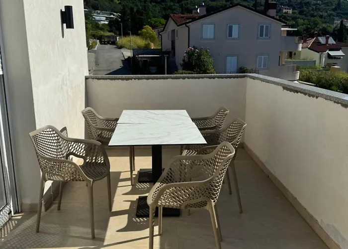 And Orazem Zoro Apartamento *