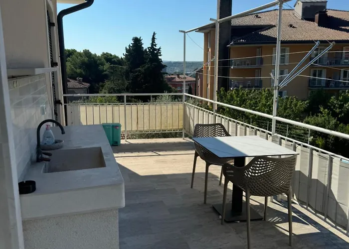 Apartamento And Orazem Zoro *