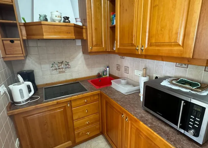 And Orazem Zoro Lägenhet